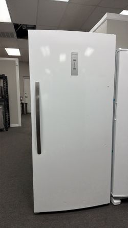 Upright freezer 20 cu Ft