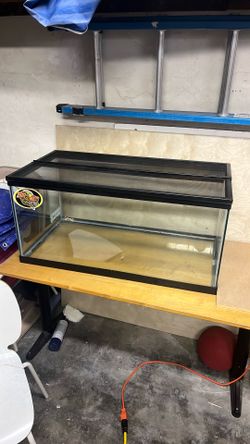 Aquarium tank