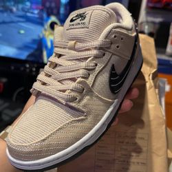 Nike DUNK low Pro SB Size 8.5M Or 10W