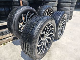 RINES 22" DE 5 BIRLOS PARA TROCA DODGE RAM Y MAS TROCAS COMPATIBLES COMO NUEVOS EN PERFECTAS CONDICIONES MEJOR OFERTA SELOS YEBA GRACIAS