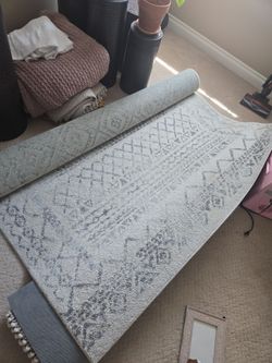 Free Rug 6x9
