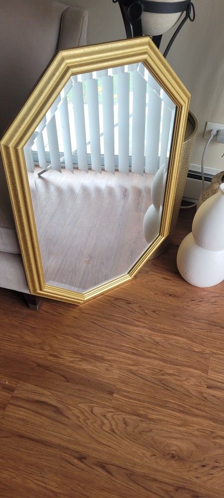gold vintage mirror