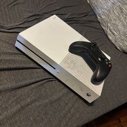 Xbox one series s 1TB