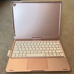 iPad 7th Gen Wireless Touch Keyboard Case with Backlight & Pencil Holder