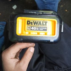 DeWalt 40volt Max 4ah