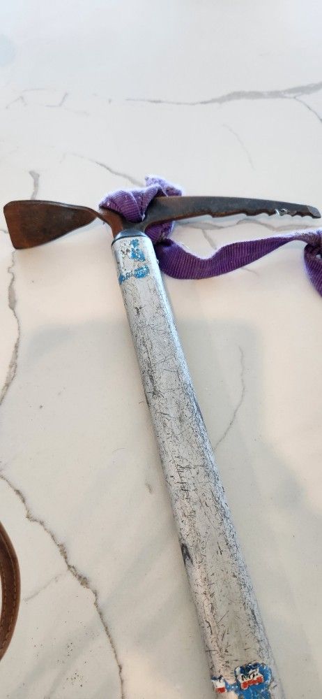 ICE AXE  Usable Hiking Snow Climbing Backpacking Backpack 