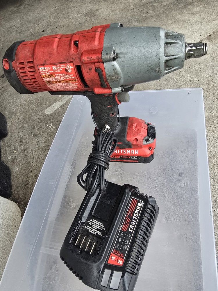 Craftsman 20v Mecanic 1/2drive Impact Drill Battery And Charger