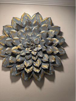 Metal wall decor