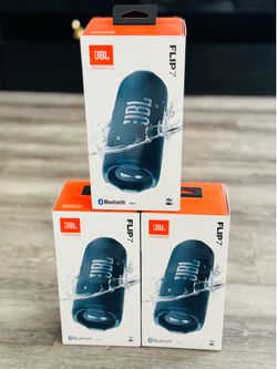 Brand new JBL Flip 7 portable speaker in blue. This waterproof Bluetooth speaker has 16 hours of battery life and version 5.4 connectivity. Great soun