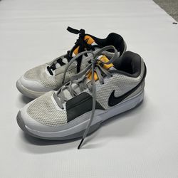 Nike Ja 1 Basketball Shoe