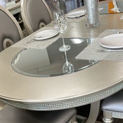 Beautiful 7 Piece Dining Set With Expandable 18 Inch Leaf Mirrored Accents On Table And Chairs Brand New In Box Firm Price $1,280
