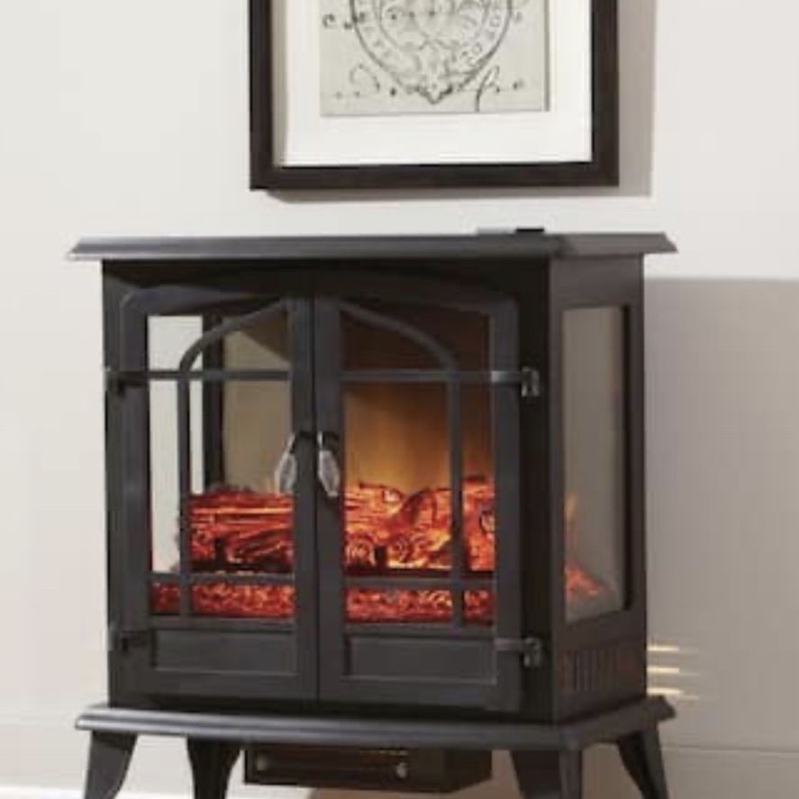 StyleWell Legacy 1,000 sq. ft. Panoramic Infrared Electric Stove in Black  for Sale in Pomona, CA - OfferUp