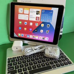 Apple IPad 6th Generation (9.7” Retina / Touch ID / IOS 17) 32GB with keyboard, pen & Accessories (128gb $199) 
