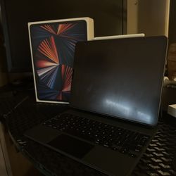 iPad Pro 12.9 inch (5th Generation)