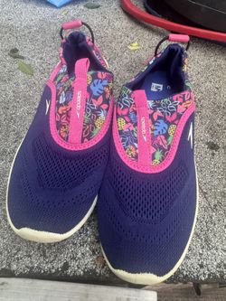Speedo Water Shoes Size Medium 