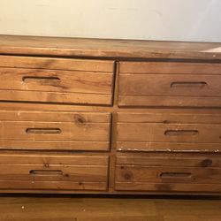 Wooden Dresser 6 Drawers