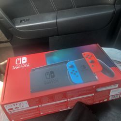 Nintendo - Switch 32GB Console - Neon Red/Neon Blue Joy-Con