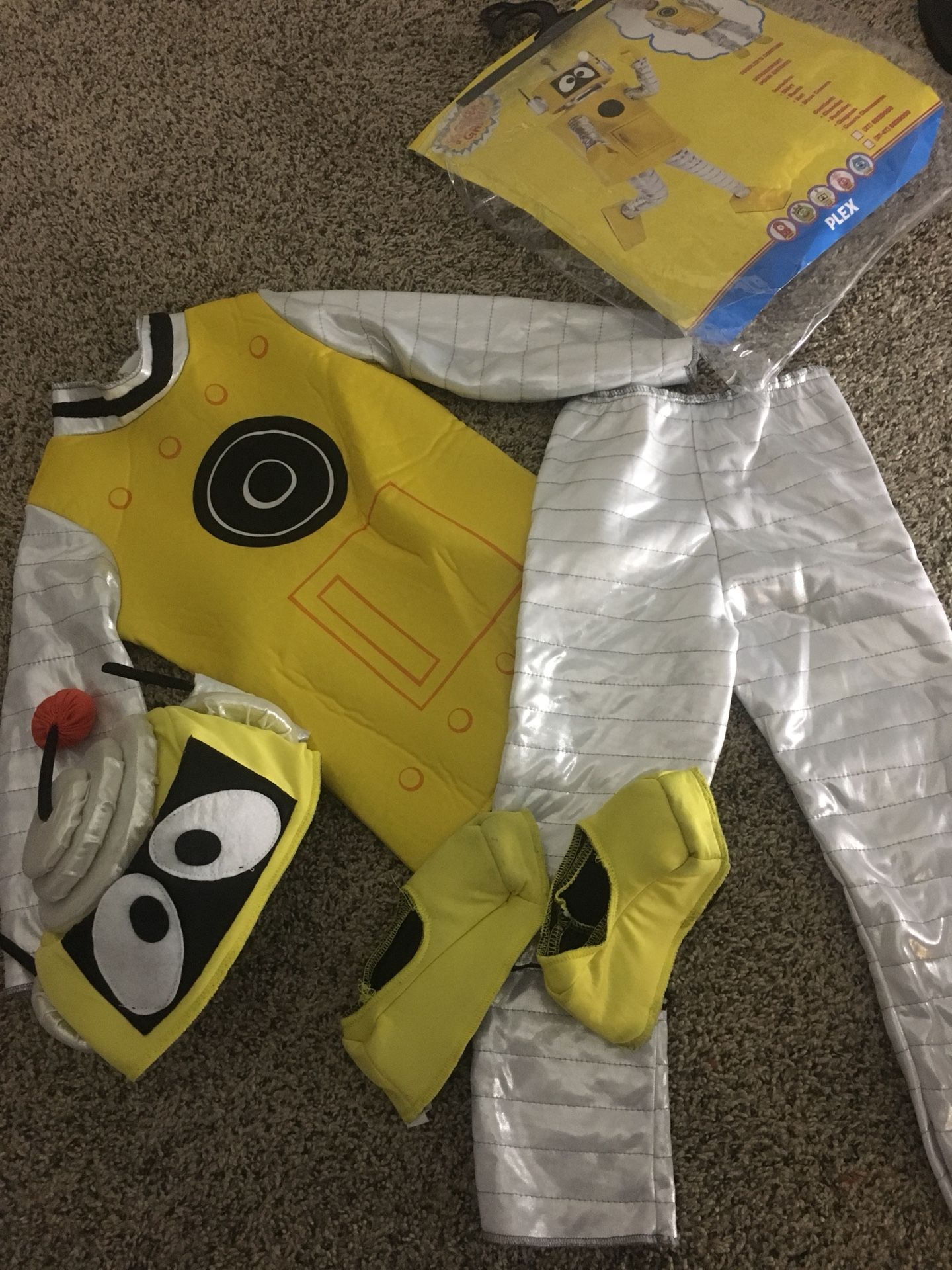 Plex Yo Gabba Gabba Robot Costume