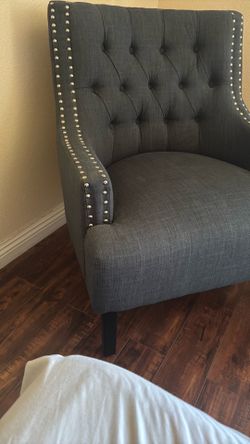 Accent chair