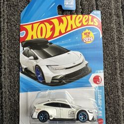 Hot Wheels Toyota Prius Custom Error – Brand New | 2026