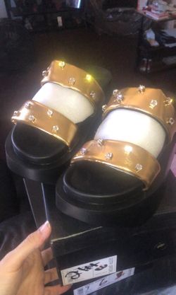 New Size 7 platform slip on’s