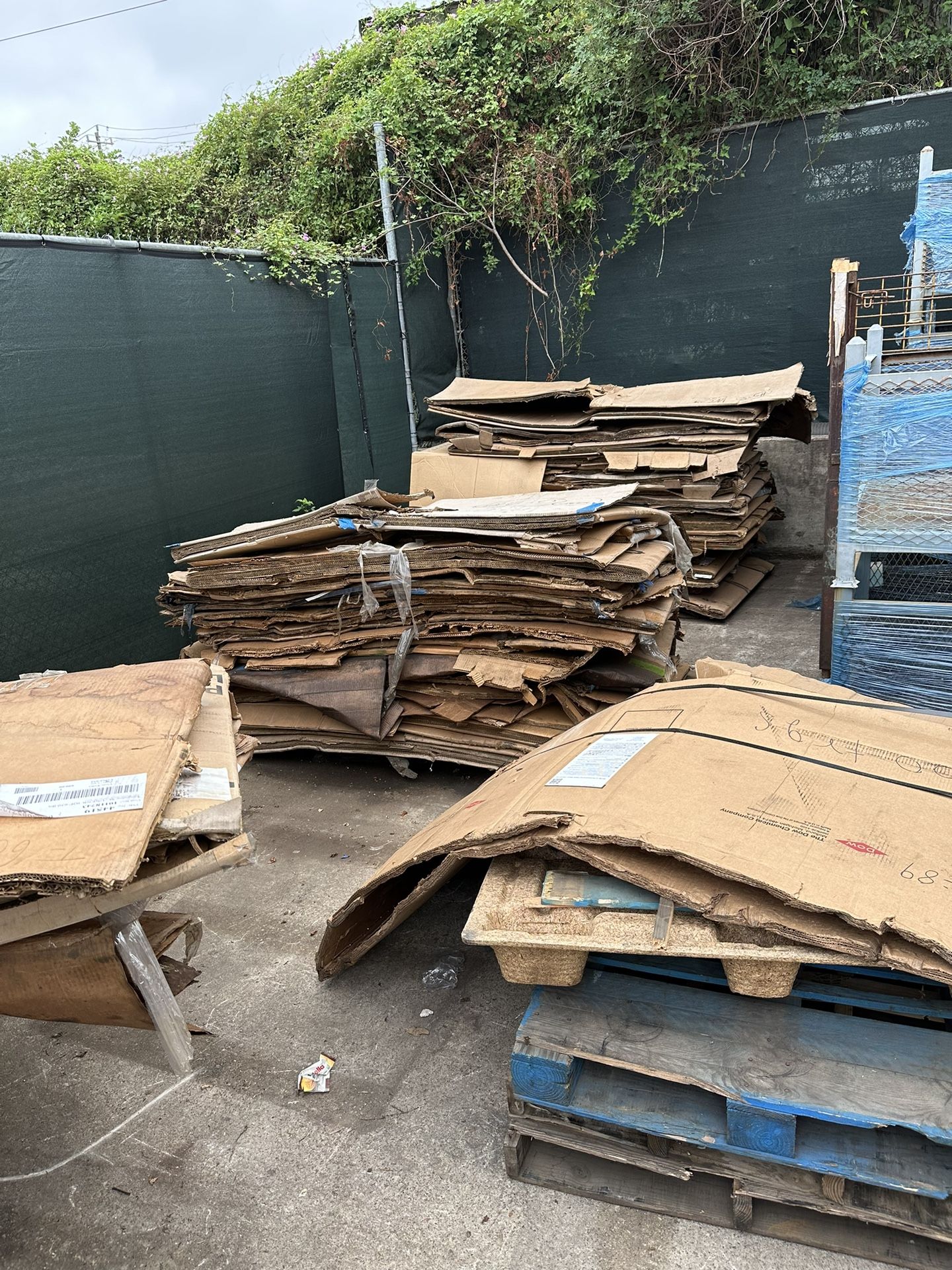 Free Cardboard Boxes 