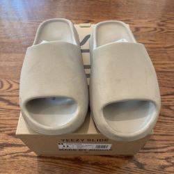 Yeezy Slide Pure Size 11