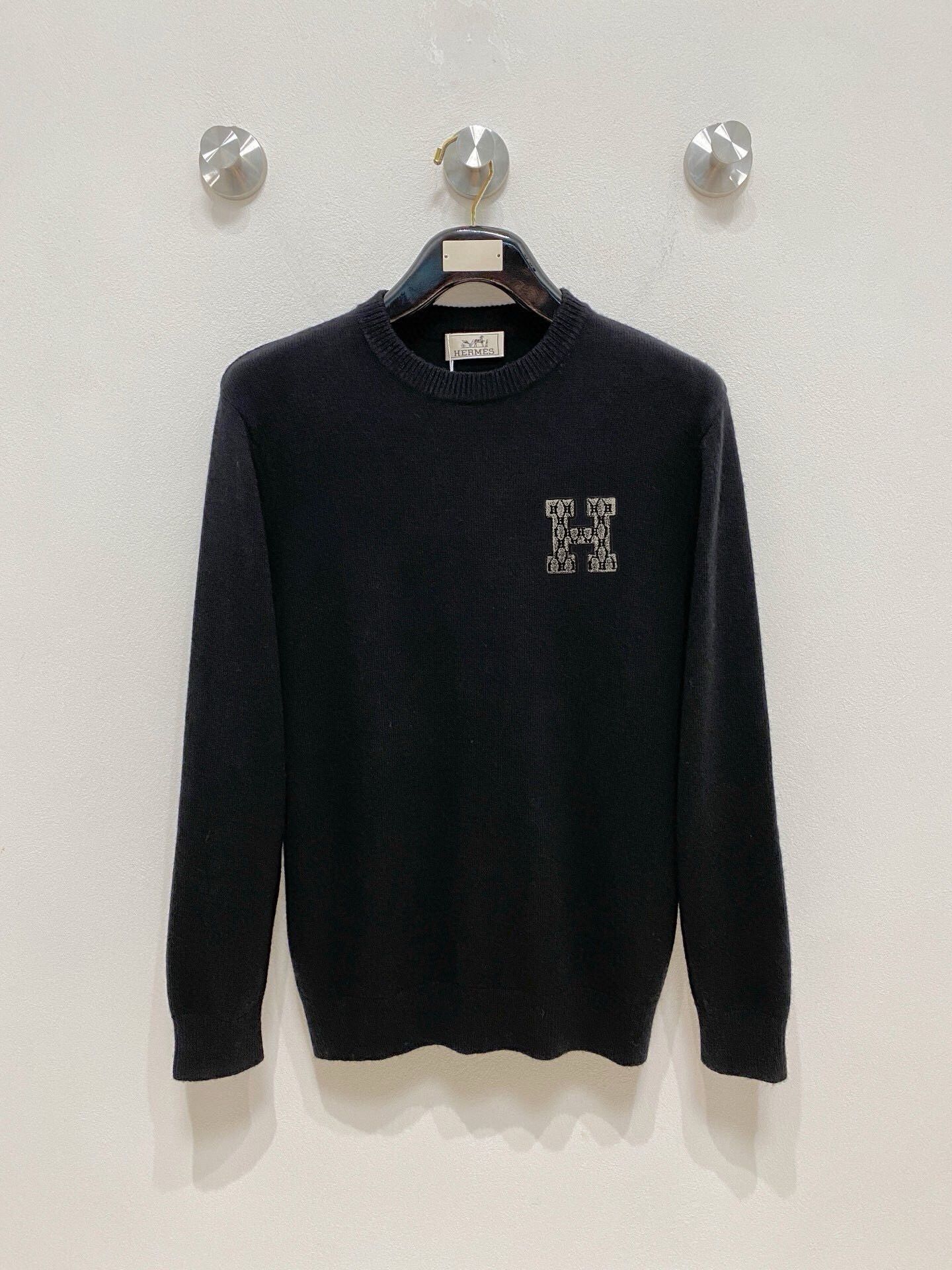 Hermes Men’s Sweater 2025 New