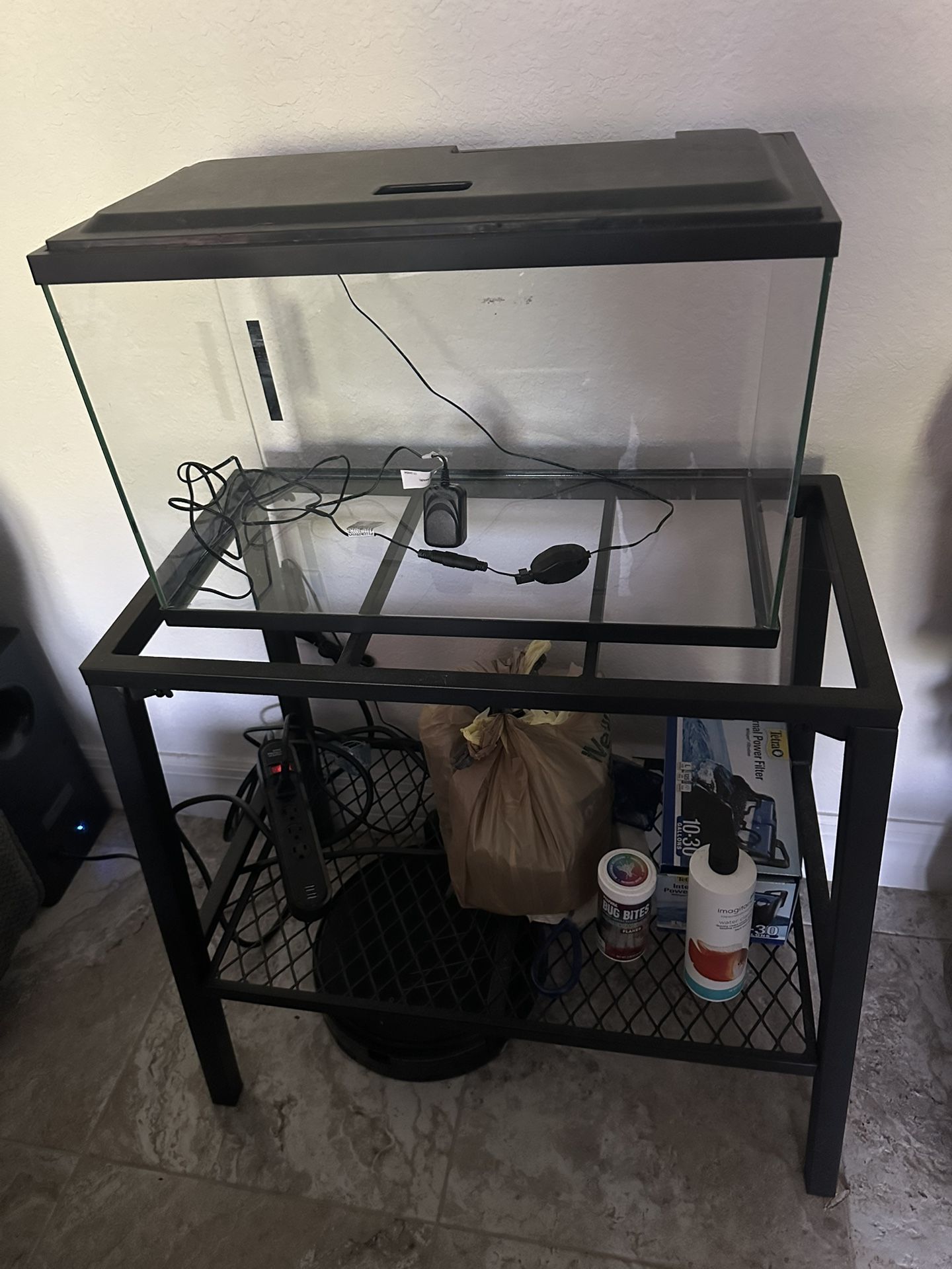10 Gallon Tank With Stand