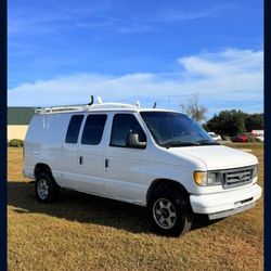 2003 Ford E-350