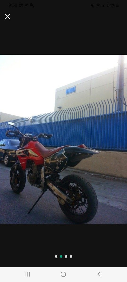 Honda X650r Supermoto
