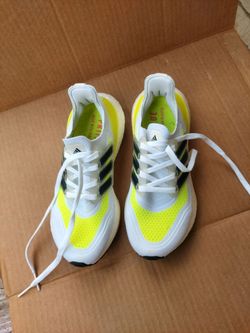 Adidas UltraBoost 21 Women's Sneakers Shoes Size 4.5