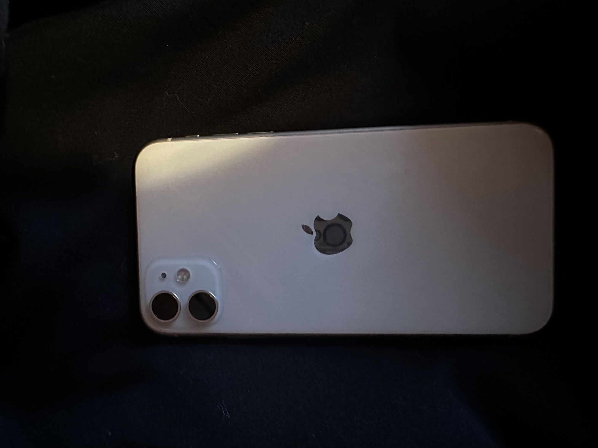 White Iphone 11