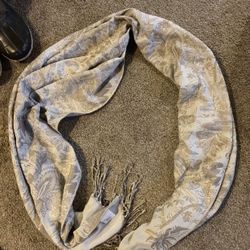 Women’s Scarf