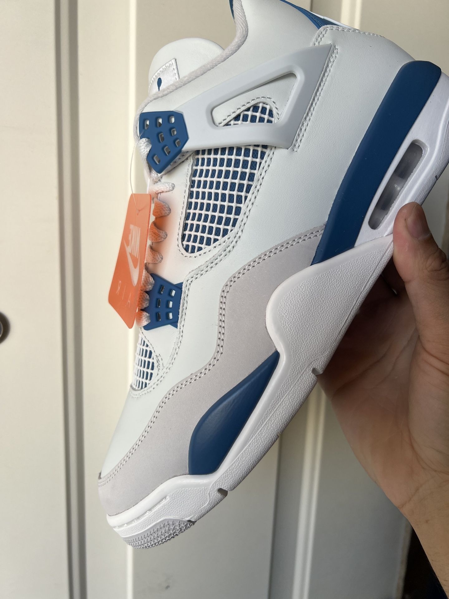 Jordan 4 Military Blue