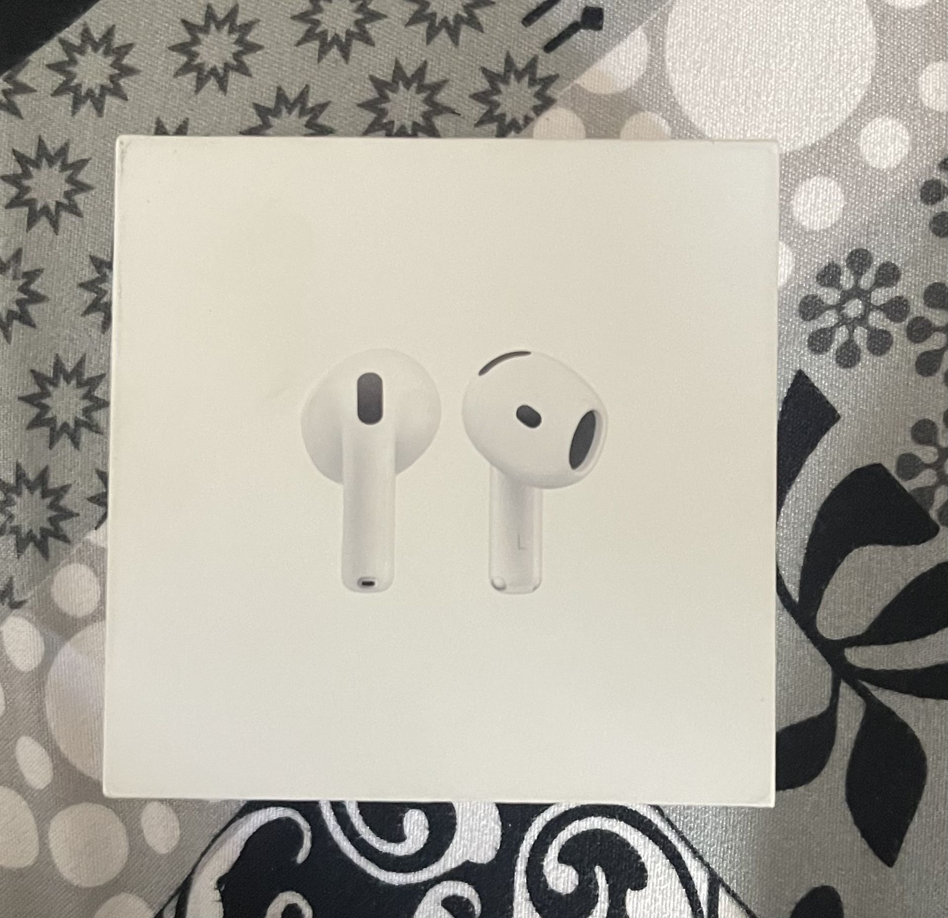 AirPods
