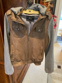 Boys/men’s Leather Style Sweatshirt Size Medium 