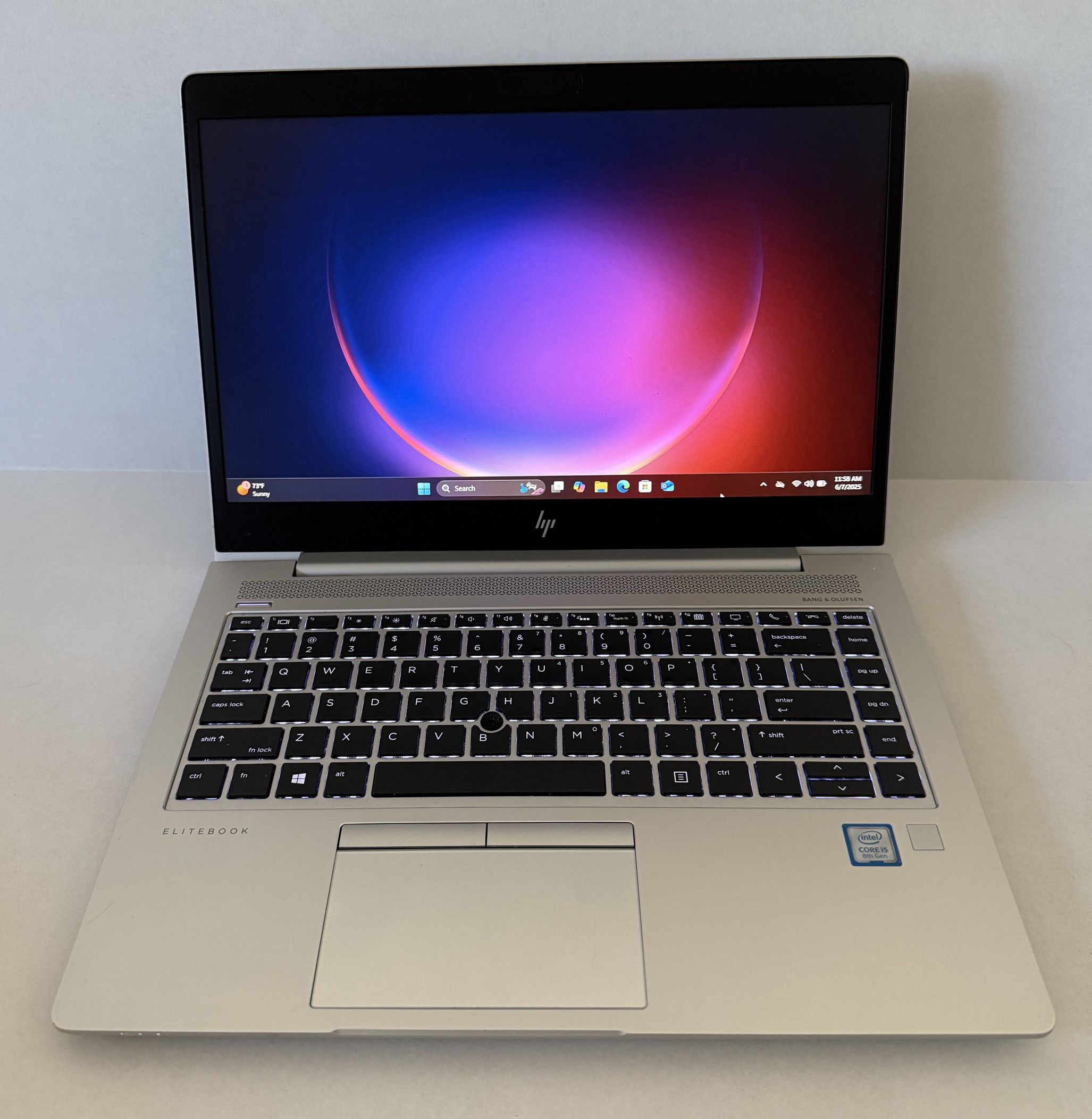 HP Elitebook 840 G6 Laptop i5-8265U - 32GB RAM 256 SSD - Windows 11 Pro