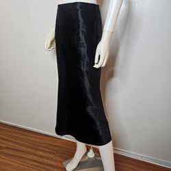 Vince Elegant Black Women's Midi Skirt Size M 