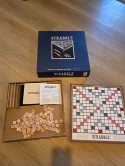 Scrabble Deluxe Vintage Edition
