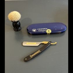 Brand New Straight Razor Shaving Kit