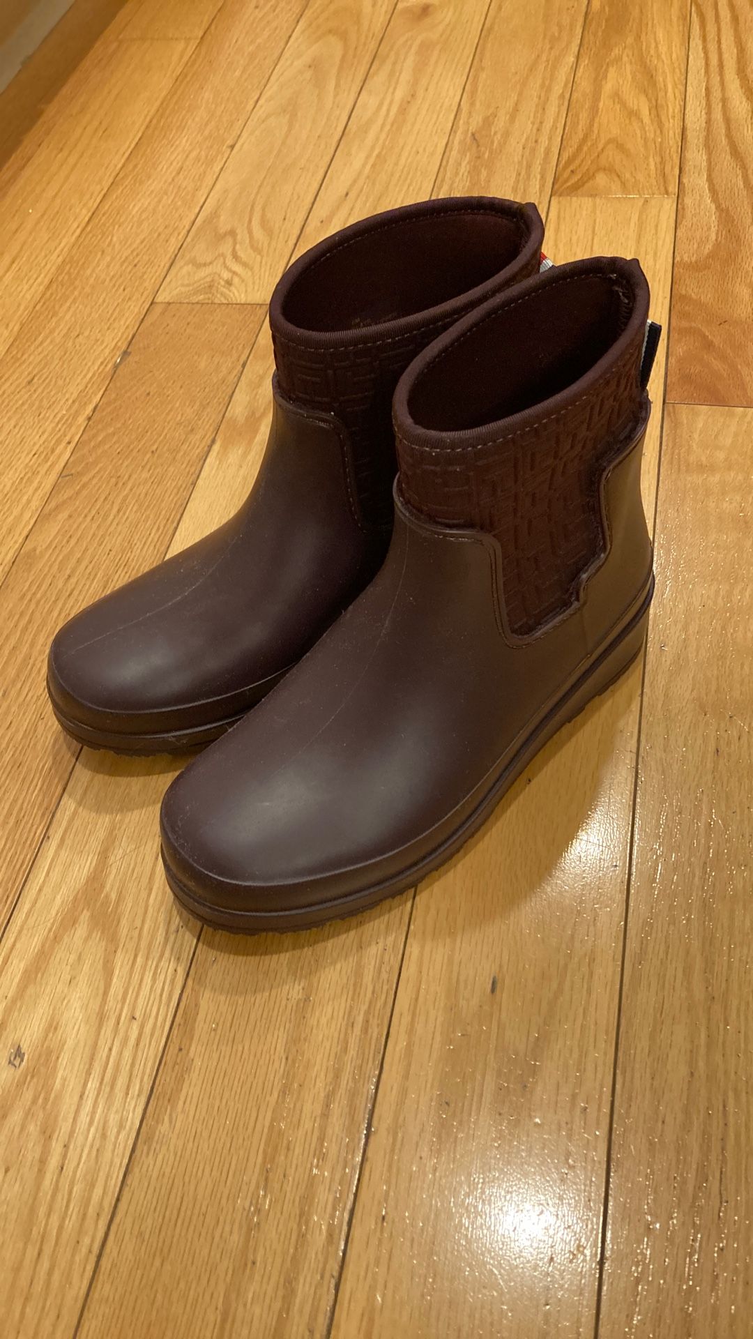HILFIGER GIRLS RAIN BOOTS s 4