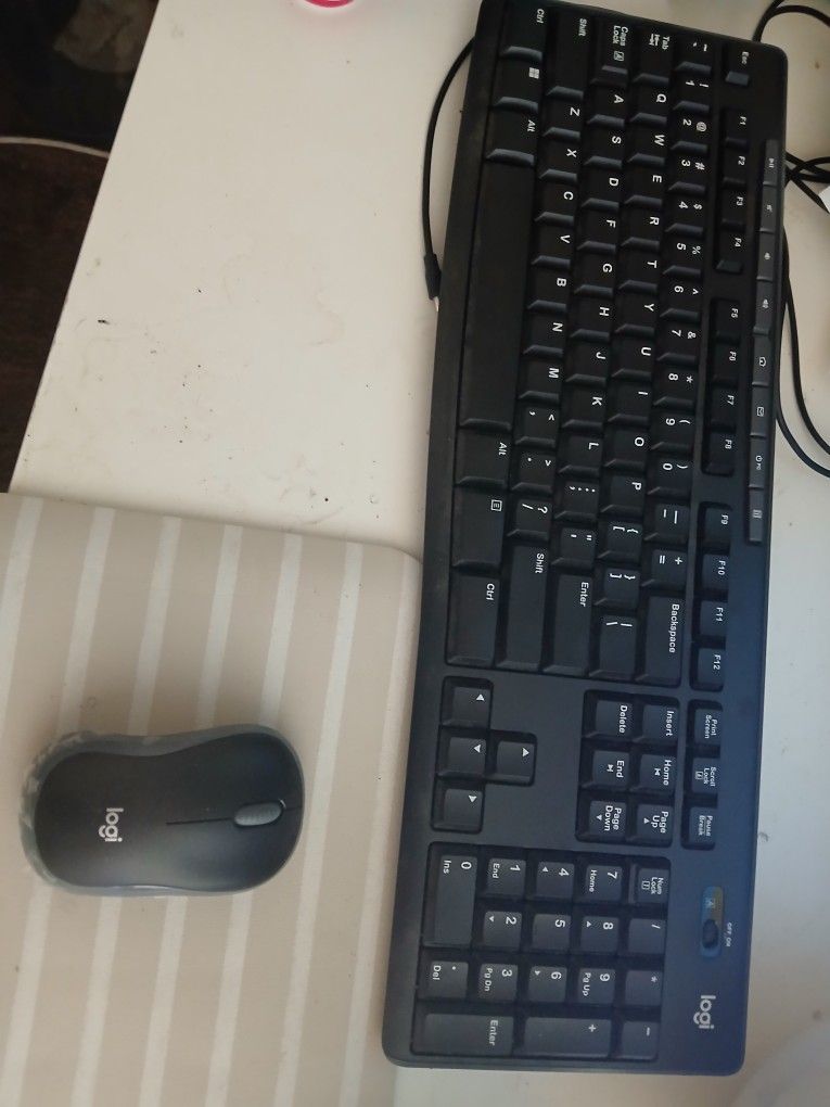 keyboard and mouse