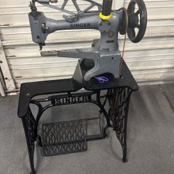 Singer 19K71 Sewing Machine  Leather 