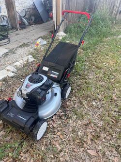 Lawnmower murray 22” self propelled