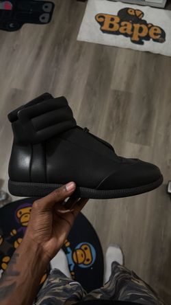 Size 42 Maison margiela  (NO TRADES)