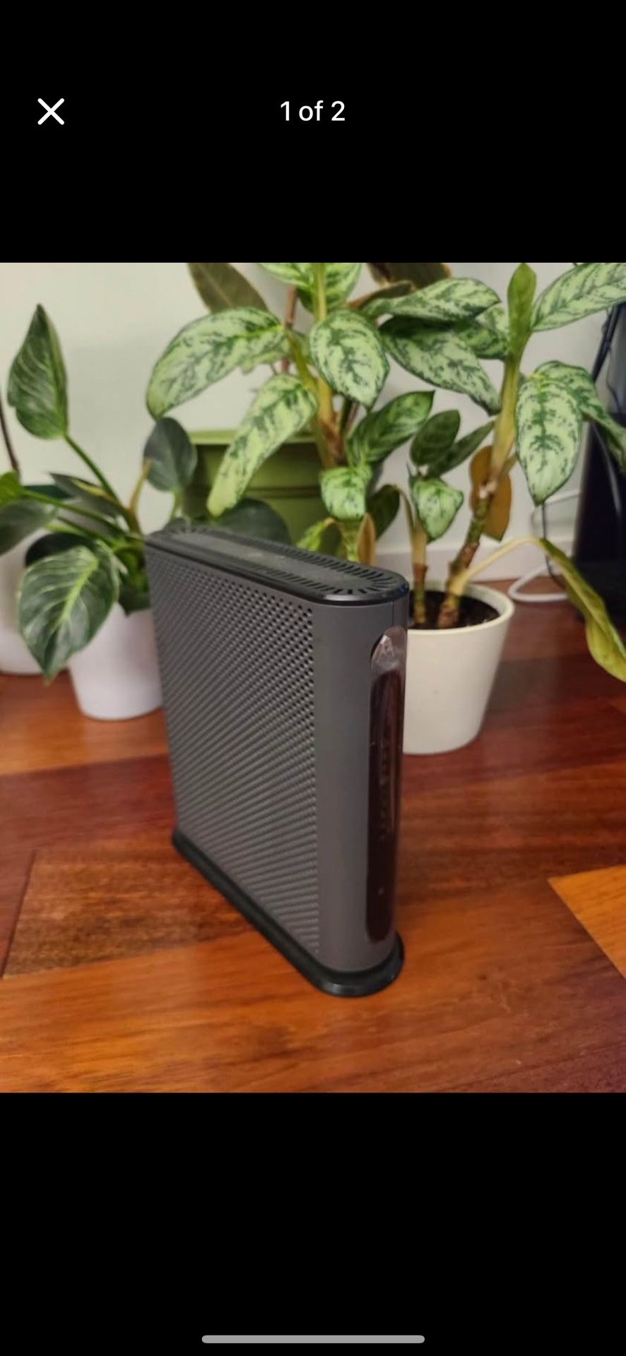 Dual Band Wi-Fi Gigabit Router (MOTOROLA MG7540 16x4 Cable Modem Plus AC1600) See Description