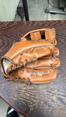 Baseball glove