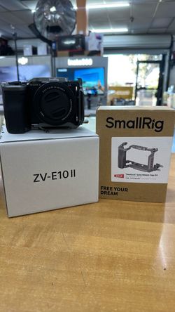 Sony Camera ZV-E10 Kit Lens And Cage Kit