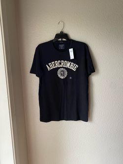 Brand New Men’s Abercrombie & Fitch brand Navy Blue Tee Shirt Up For Sale